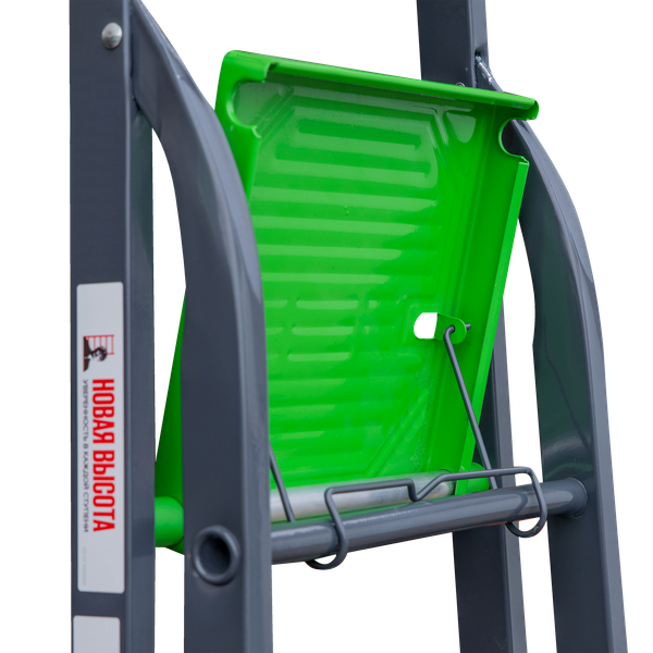 Лестница-стремянка Новая Высота NV 2130 / 2130104