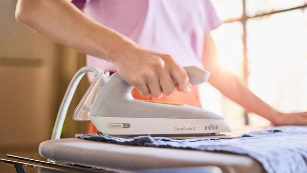 Утюг с парогенератором Braun 0128810000 / IS3231GY