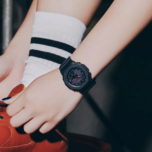 Часы наручные женские Casio GMA-P2100SA-1A1