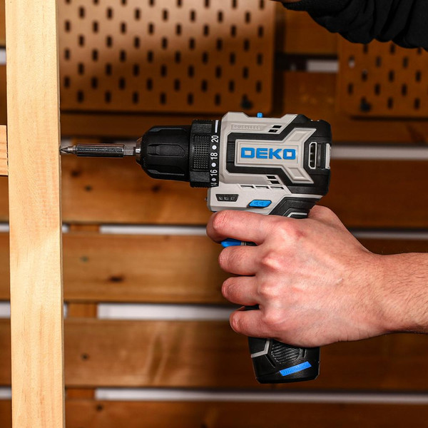 Аккумуляторная дрель-шуруповерт Deko Sharker 12V Pro / 084-1036 