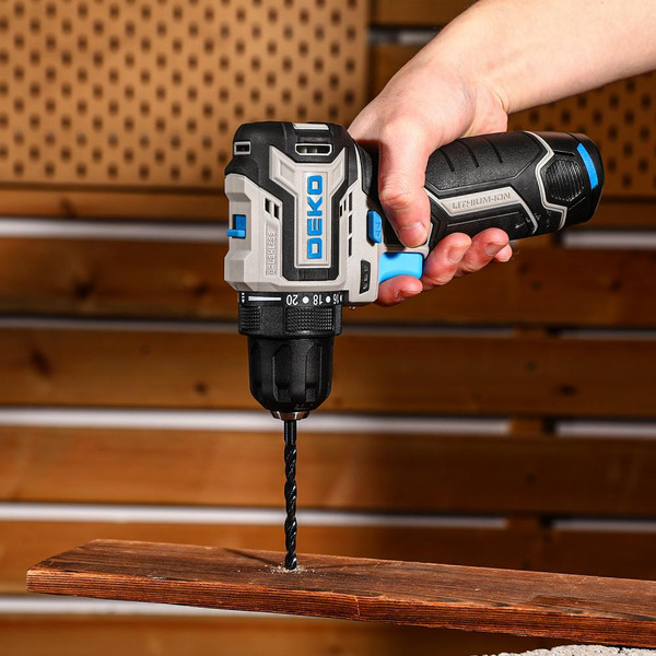 Аккумуляторная дрель-шуруповерт Deko Sharker 12V Pro / 084-1036 