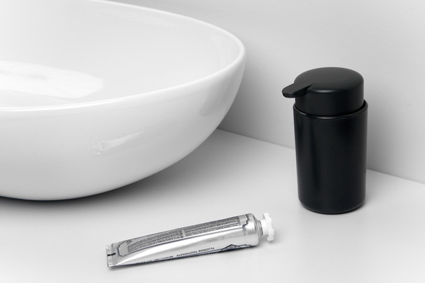 Дозатор для жидкого мыла AMBIENT Flux AFX034ABSBGR