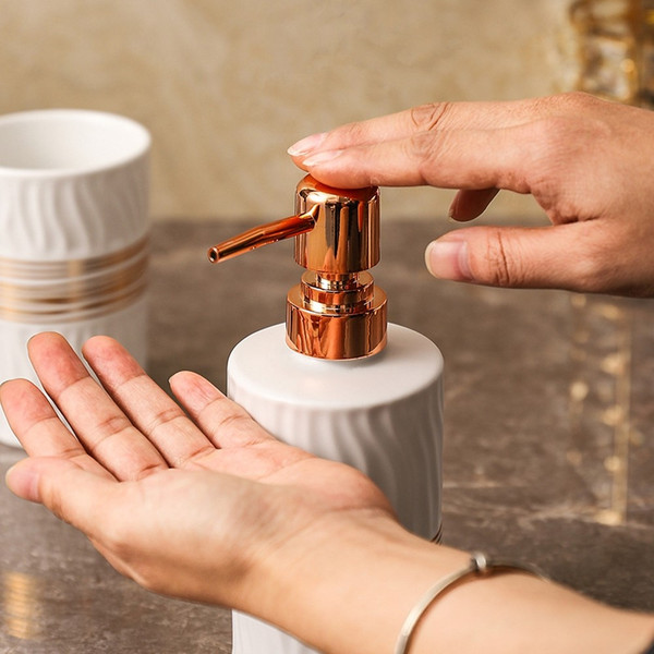 Набор аксессуаров для ванной Saniteco 6499004398A