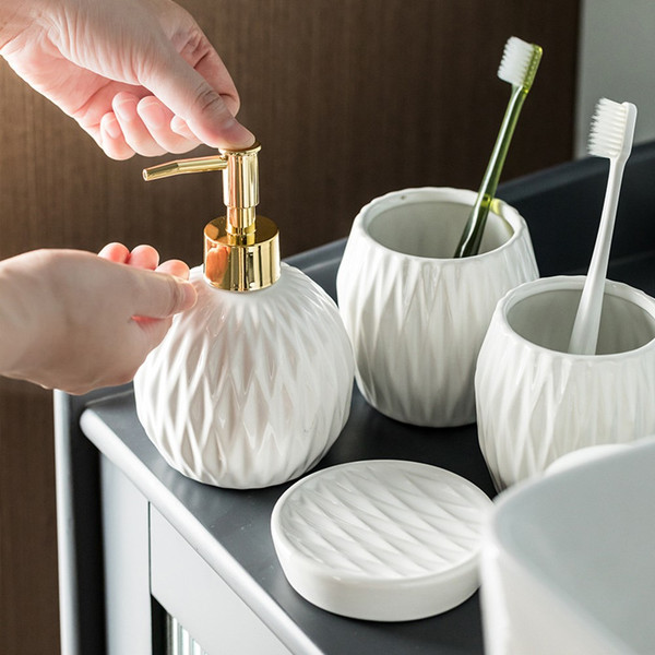 Набор аксессуаров для ванной Saniteco 6499004459C