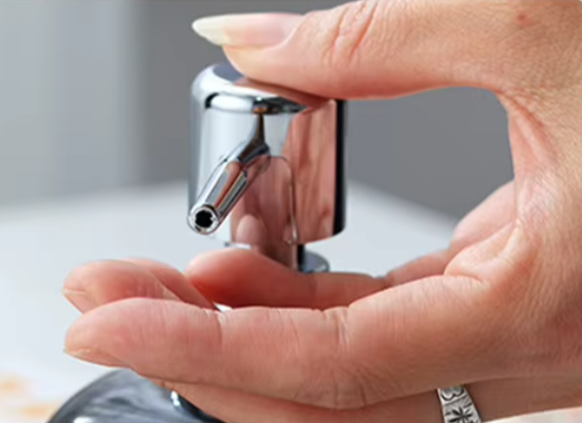 Дозатор для жидкого мыла Saniteco JH035