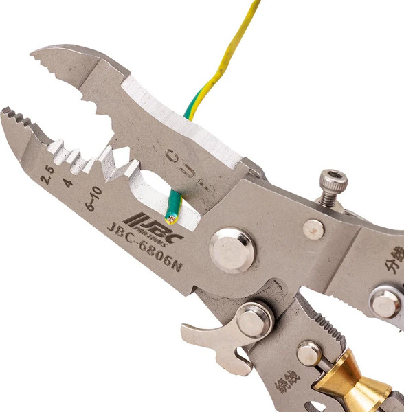 Плоскогубцы Megatools 6806N