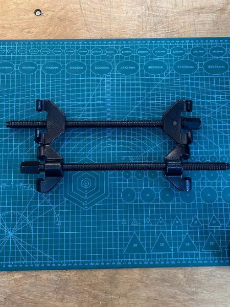 Стяжка пружин H-D HDB-HD-2547