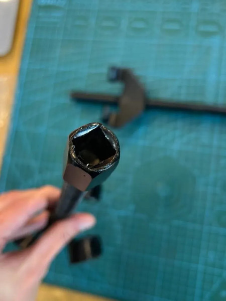 Стяжка пружин H-D HDB-HD-2547