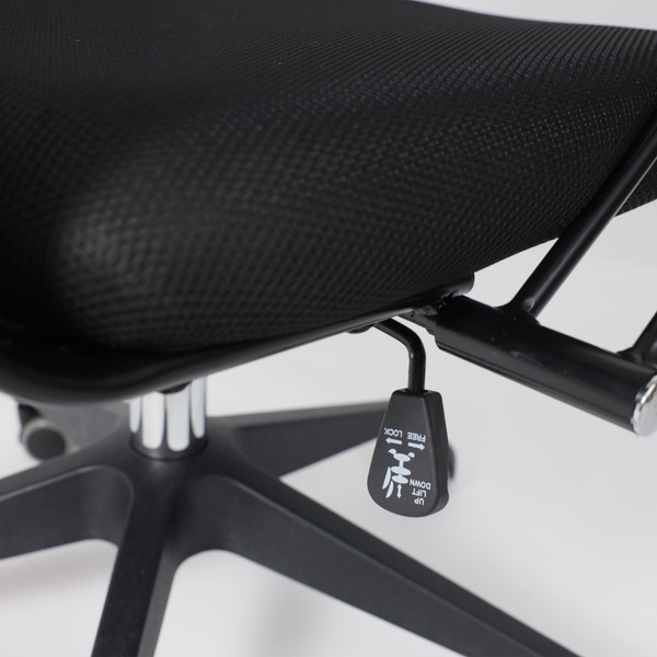 Кресло офисное AksHome First PL