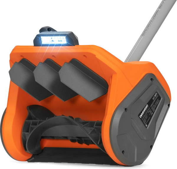 Снегоуборщик аккумуляторный Daewoo Power DAST 3421Li SET