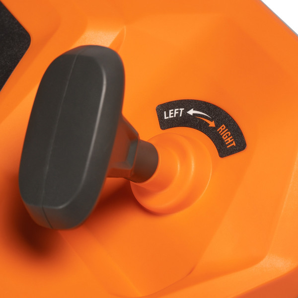 Снегоуборщик аккумуляторный Daewoo Power DAST 4242Li SET