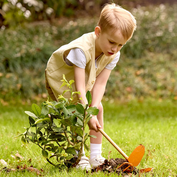 Тяпка для песочницы Hape Садовод / E5590_HP