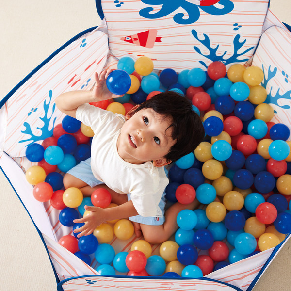 Сухой бассейн Hape Океан с шариками / E8973_HP