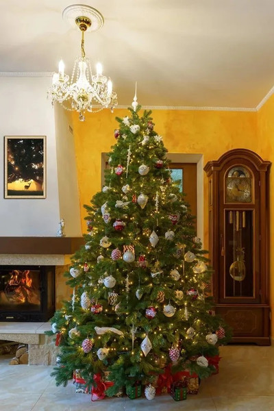 Ель искусственная Царь елка Пандора / ПНДР-210