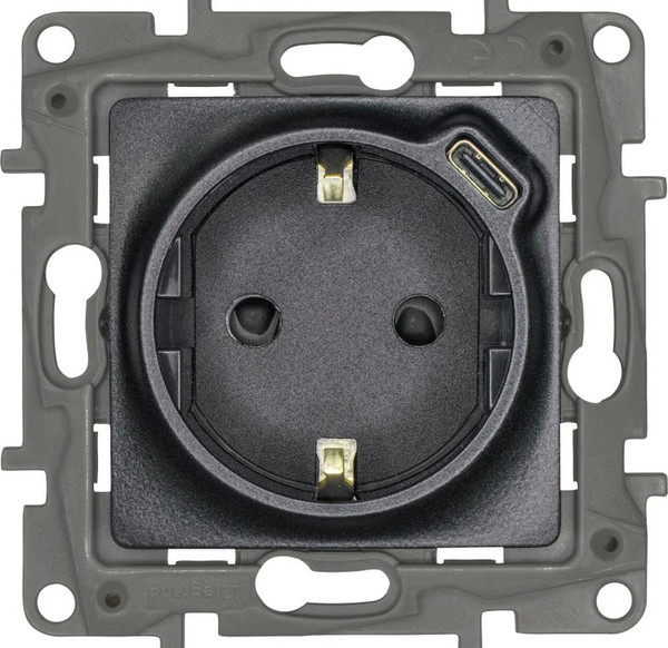 Розетка Legrand Etika / 672688 - фото