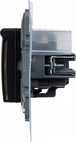 Розетка Legrand Etika / 672626