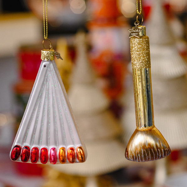 Елочная игрушка Vondels Кисть для макияжа / 1250101115014