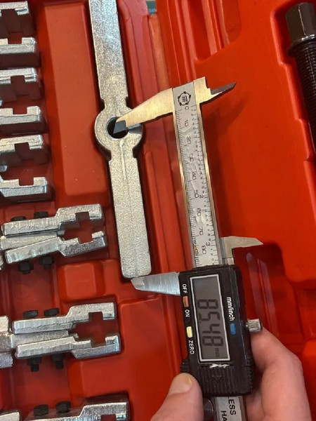 Набор съемников H-D HDB-HD-25105