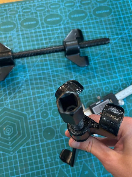 Стяжка пружин H-D HDB-HD-2546