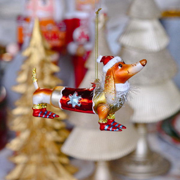 Елочная игрушка Vondels Такса рыжая в шапке / 2152250150016