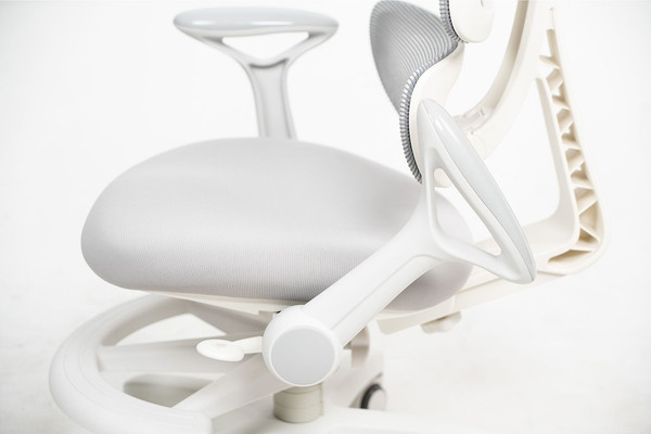 Кресло детское Ergosmart Antey