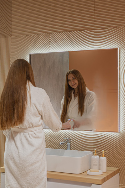 Зеркало Silver Mirrors Алмина 100x80 2.2 / LED-00003007