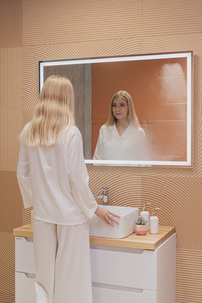 Зеркало Silver Mirrors Ливия 120x80 2.2 / LED-00002997