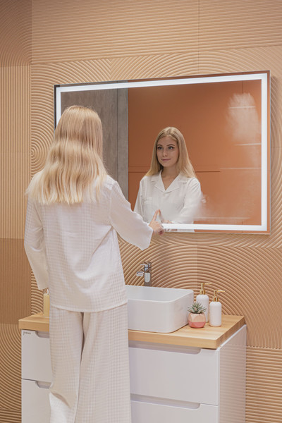 Зеркало Silver Mirrors Ливия 120x80 2.2 / LED-00002997