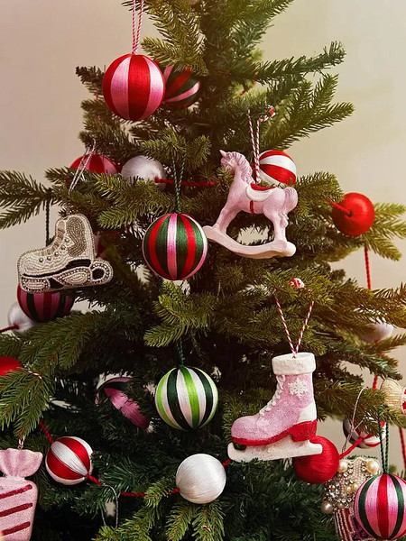 Гирлянда-бусы Tkano New Year Essential Circus TK25-NY STR0001