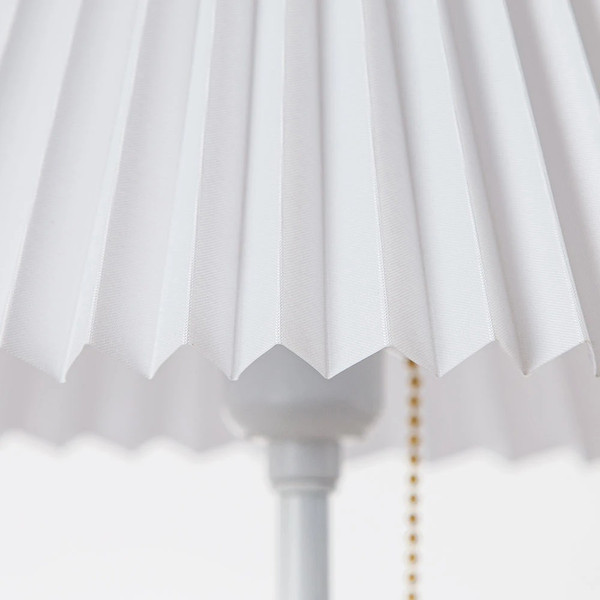 Прикроватная лампа Arte Lamp A5069LT-1WH