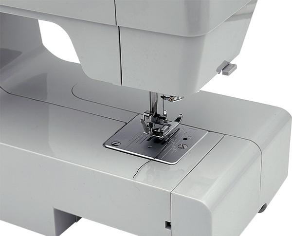 Швейная машина Chayka 310 Pro