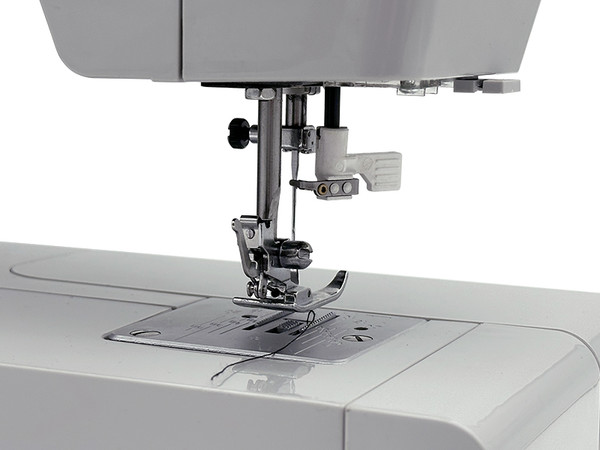 Швейная машина Chayka 310 Pro