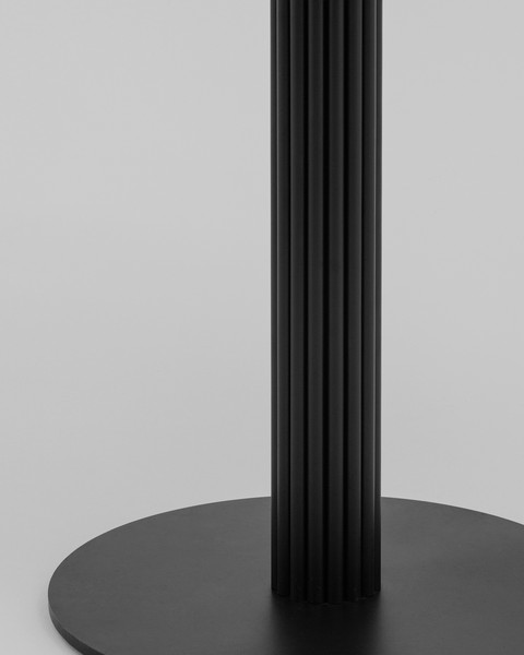 Обеденный стол Stool Group Фризбин D90