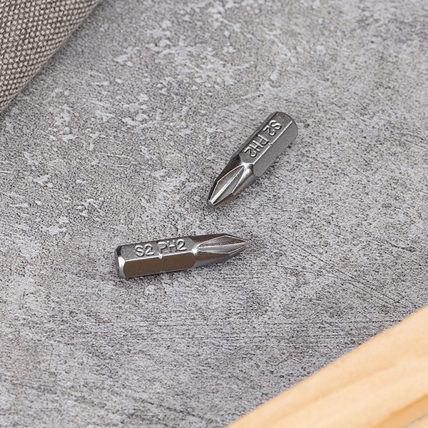 Набор бит Deli PH2x25мм / EDL251002