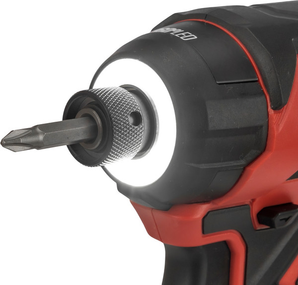 Аккумуляторный шуруповерт Skil ID6739 / ID6739SE00