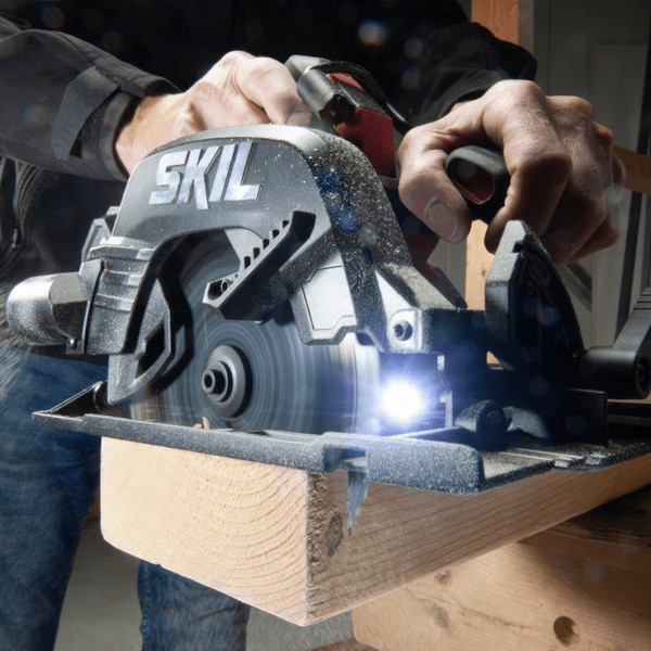 Дисковая пила Skil CR5440 + ЗУ 150W + Сумка / 9-0-003 