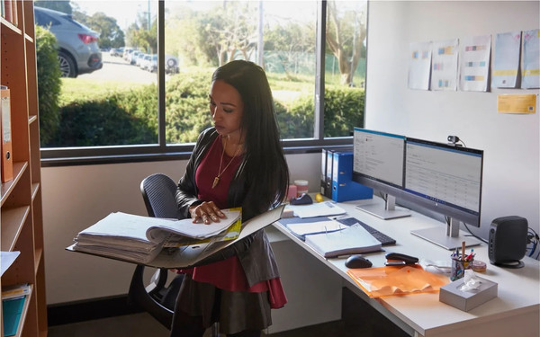 Монитор HP E24u G5 (6N4D0AA)