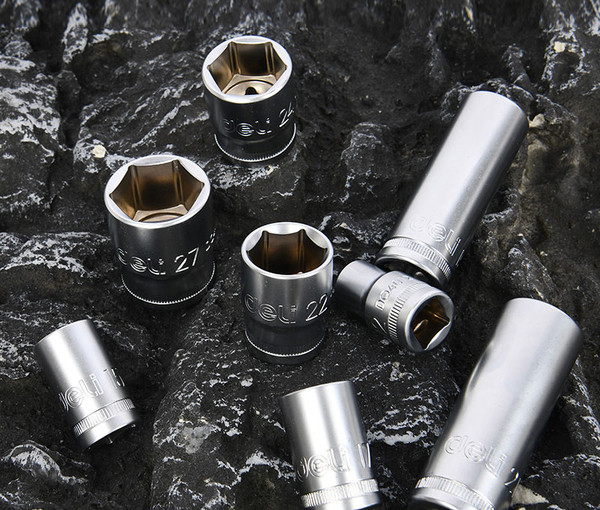 Универсальный набор инструментов Deli EDQ43062