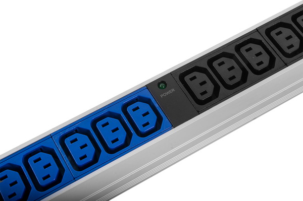 Блок розеточный Rem R-32-12C13-I-440-K