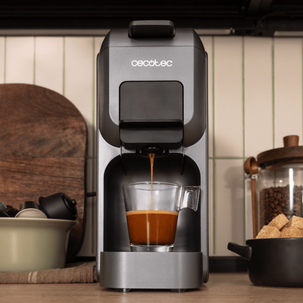 Капсульная кофеварка Cecotec FreeStyle Compact Black / 1851