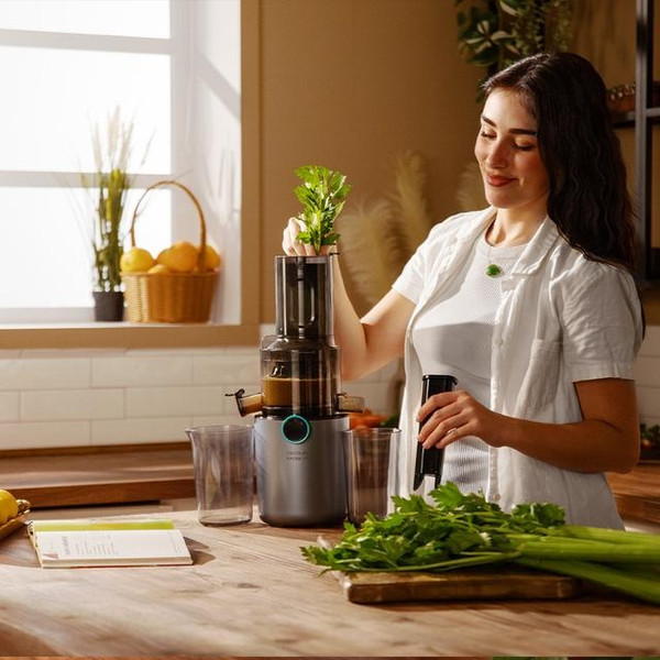 Соковыжималка электрическая Cecotec Juice&Live 1500 Slim / 101572