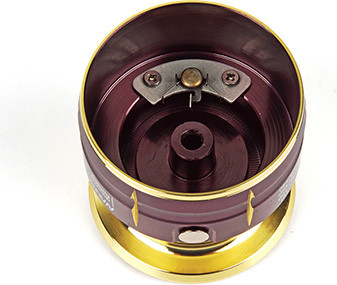 Катушка безынерционная NAUTILUS Argent 2500 / 16-92307797