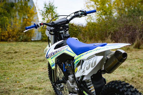 Мотоцикл AVM Sabre 250