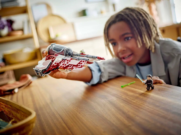 Конструктор Lego Star Wars Джедай-перехватчик Асоки 75401