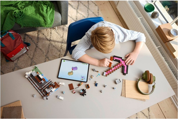 Конструктор Lego Minecraft Шахта Кирка / 21277