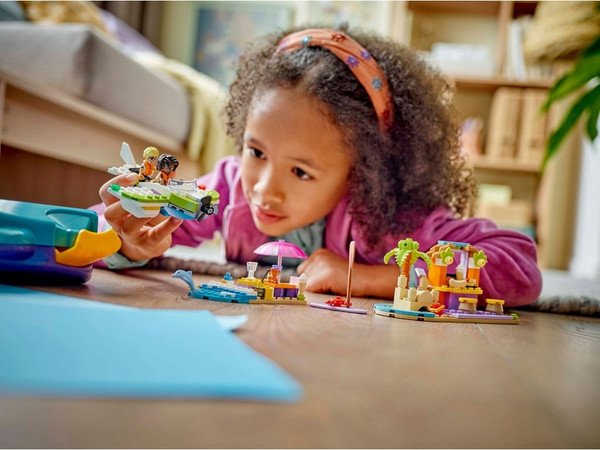 Конструктор Lego Friends Креативный пляжный чемодан / 42672