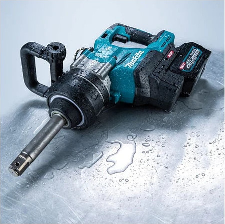Профессиональный гайковерт Makita XGT / TW010GZ