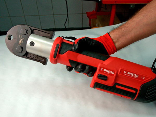 Пресс-клещи для пресса гидравлического VOLL SV 15 / 8.10015