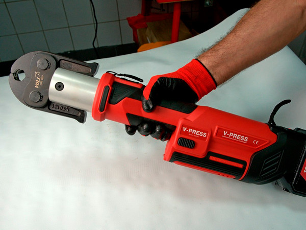 Пресс-клещи для пресса гидравлического VOLL SV 18 / 8.10018