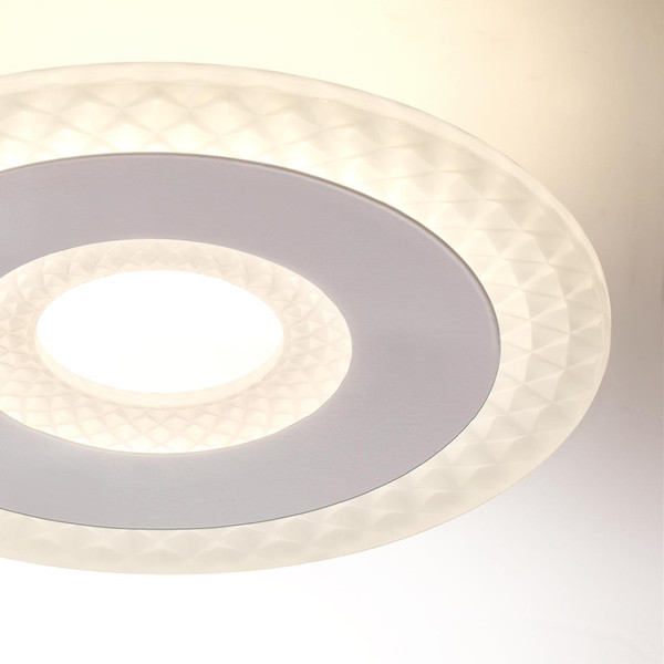 Люстра Lumion Vandy 8016/70CL